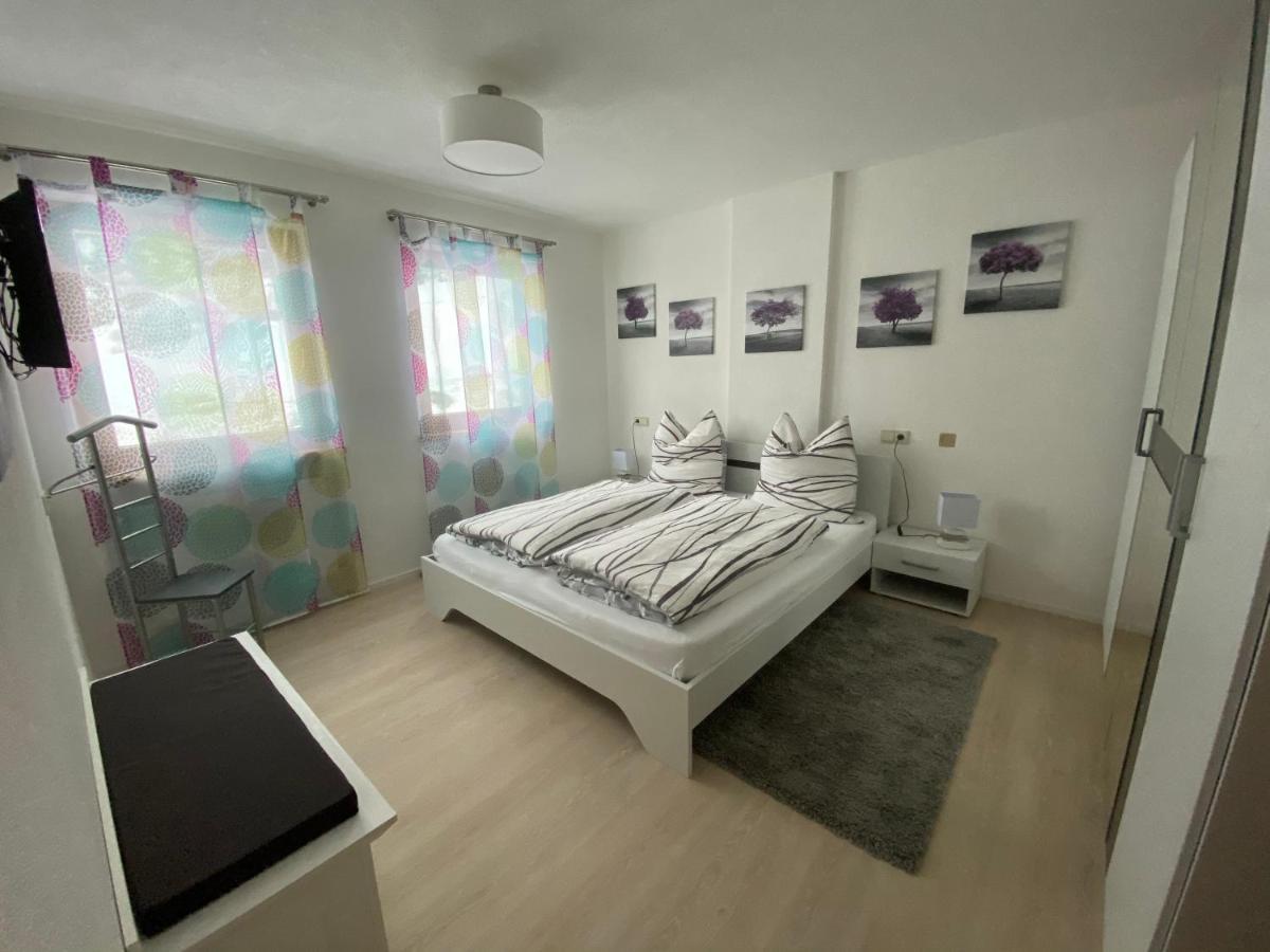 Apartments Oberhollenzer ブラーイエス エクステリア 写真
